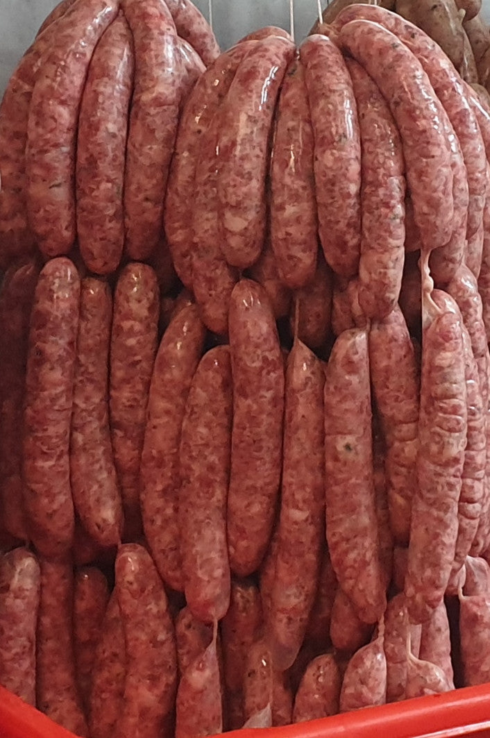 Tassie Beef, Caramelised Onion, Sun-dried Tomato & Cracked Black Pepper Sausages 400g